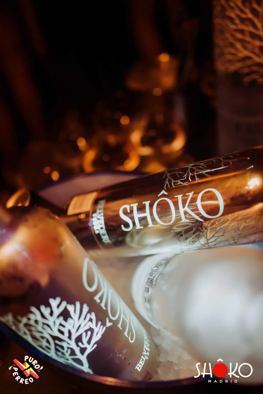 Interior del local con publico en Shoko Madrid