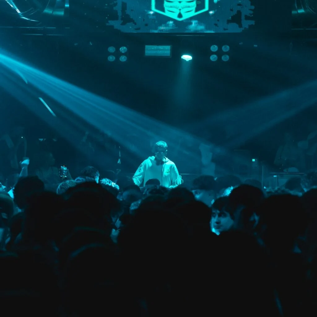 Ambiance nocturne dans la Crystal Room du Jowke Club Madrid