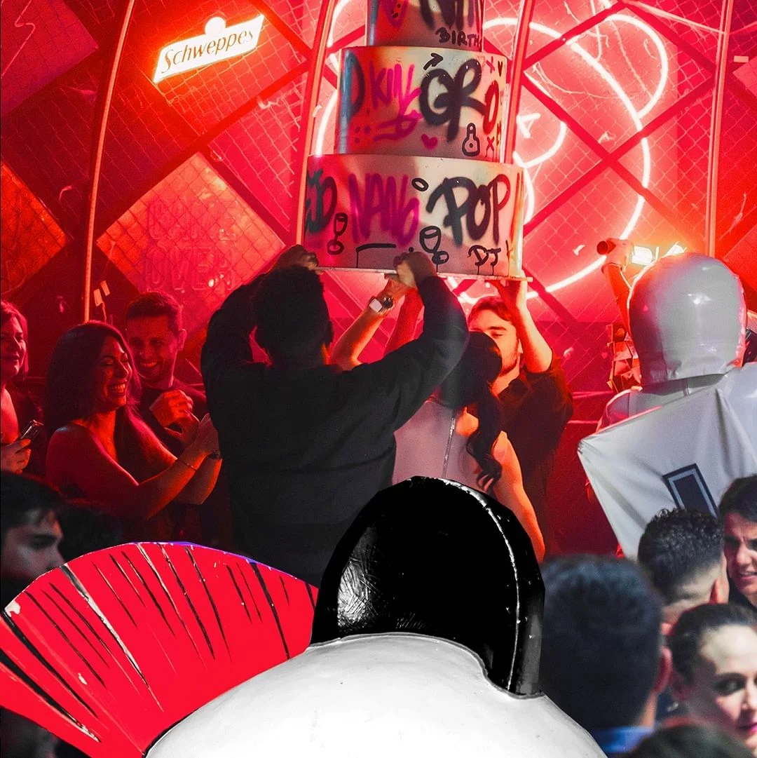 Zona de servicio y pista en Panda Club Madrid