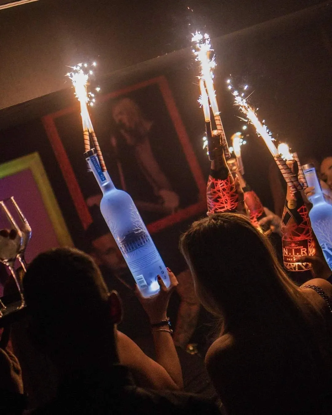 Cabina DJ en funcionamiento en Tiffany's The Club Madrid