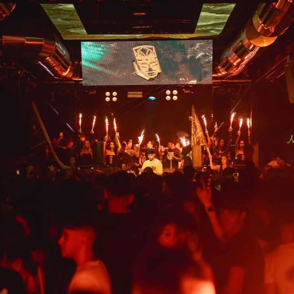 Jeu de lumières dans la Crystal Room du Jowke Club Madrid