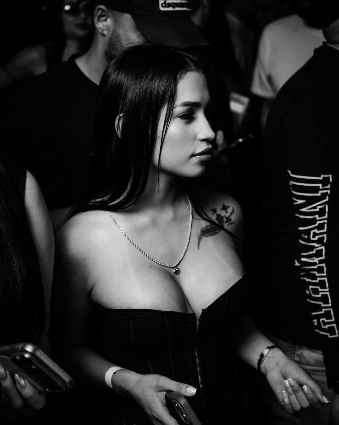 Invitada en ambiente de club en THÔ Club Madrid