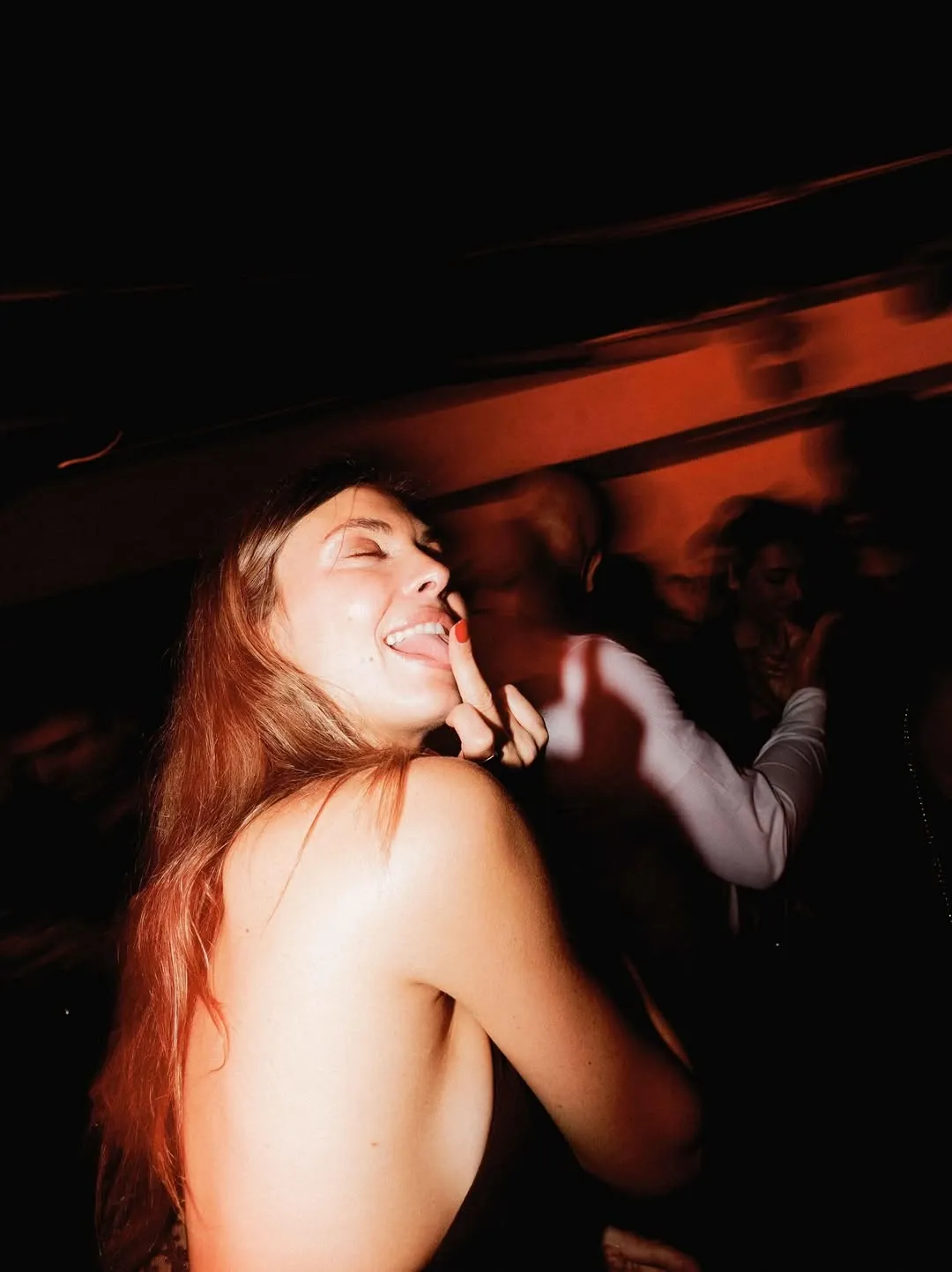 Ballo e atmosfera di festa del Vandido Club Madrid