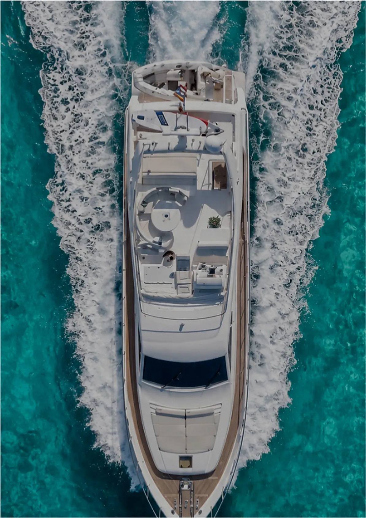 Yacht privato disponibile per esperienze premium a Marbella